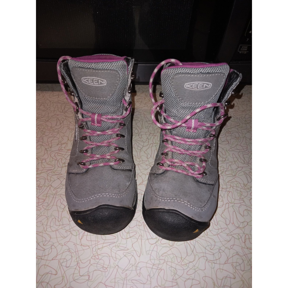 Keen Targhee III Mid Waterproof Womens Hiking Boots Color: Weiss/ Boysen…